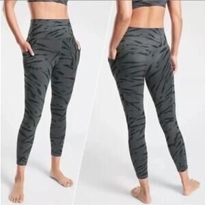 Athleta Salutation Stash Pocket II Zebra 7/8 Tight Leggings Gray Size Small Grey